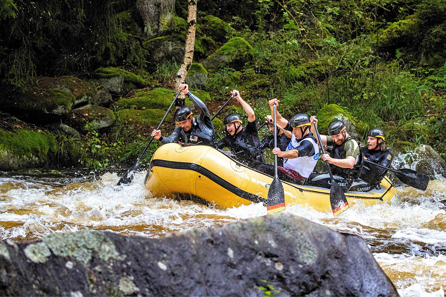 Raft PULSAR 560 NEX | Tmavě šedá