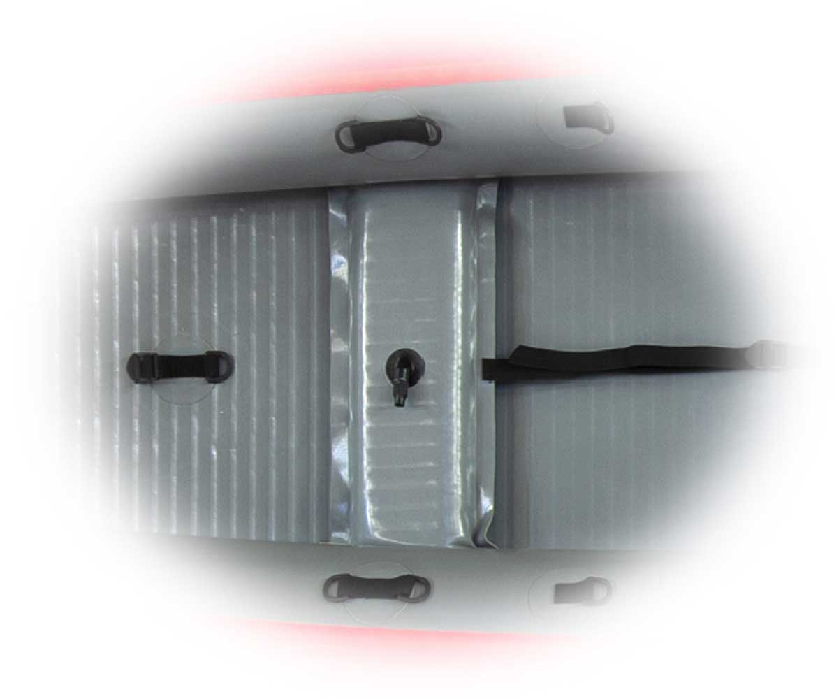 OPĚRKA NOŽNÍ ZADNÍ 47x17 cm Thaya | Dropstitch | Tmavě šedá